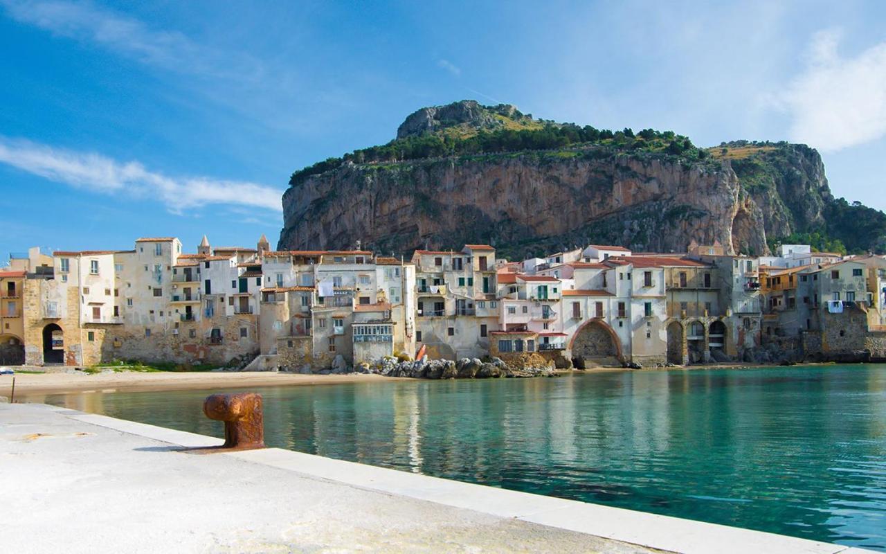 Case Vacanze Le Rose Campofelice Di Roccella Dış mekan fotoğraf