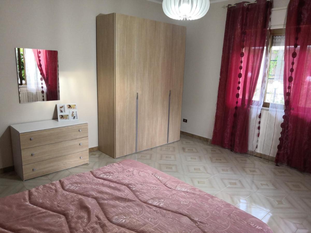 Case Vacanze Le Rose Campofelice Di Roccella Dış mekan fotoğraf