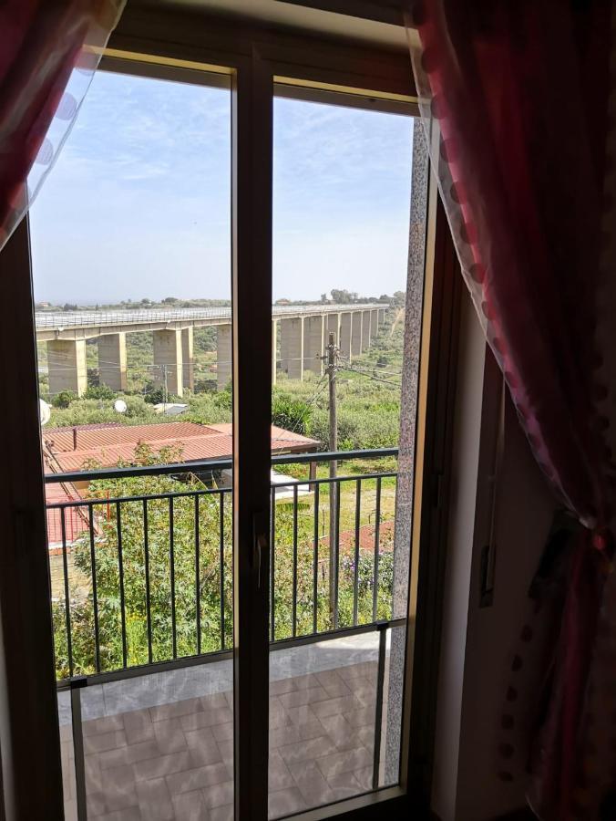 Case Vacanze Le Rose Campofelice Di Roccella Dış mekan fotoğraf